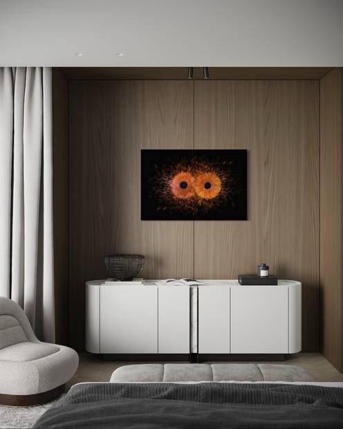 Obra de Iris Lab colgada en la casa de un cliente
